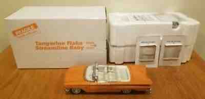 Danbury Mint 1:24 1960 Chevy Impala Tangerine-Flake Streamline Baby Original Box