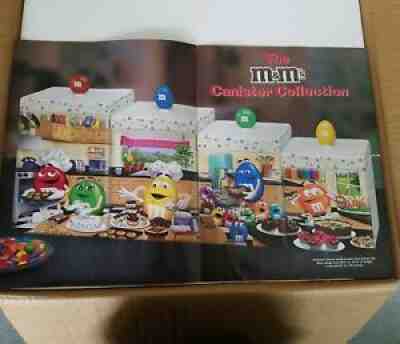 NEW Never Removed From Box DANBURY MINT M&M 4 Canister Set