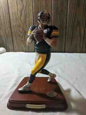 Ben Roethlisberger Danbury Mint Statue *Not Mint* no box. See pics description
