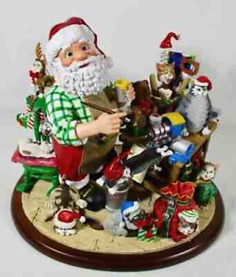 Danbury Mint SANTA'S LITTLE HELPERS Gary Patterson CATS Christmas Figurine