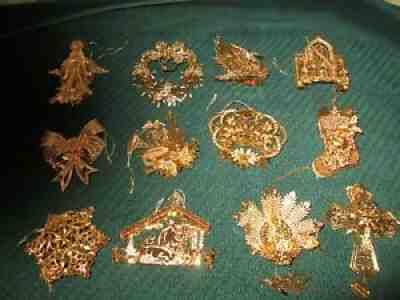 Set of 12 Danbury Mint 2017 Gold Christmas Ornaments with Box