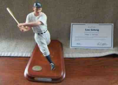 Lou Gehrig HOF N.Y. Yankees 1st Baseman Danbury Mint All Star 8.5" Figurine