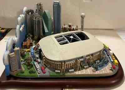 Dallas Cowboys Game Day Stadium and City Landmarks by Danbury Mint