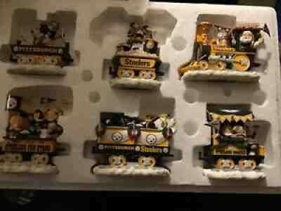 Danbury Mint, Pittsburgh Steelers Christmas Express Train, Six (6), In Styrofoam