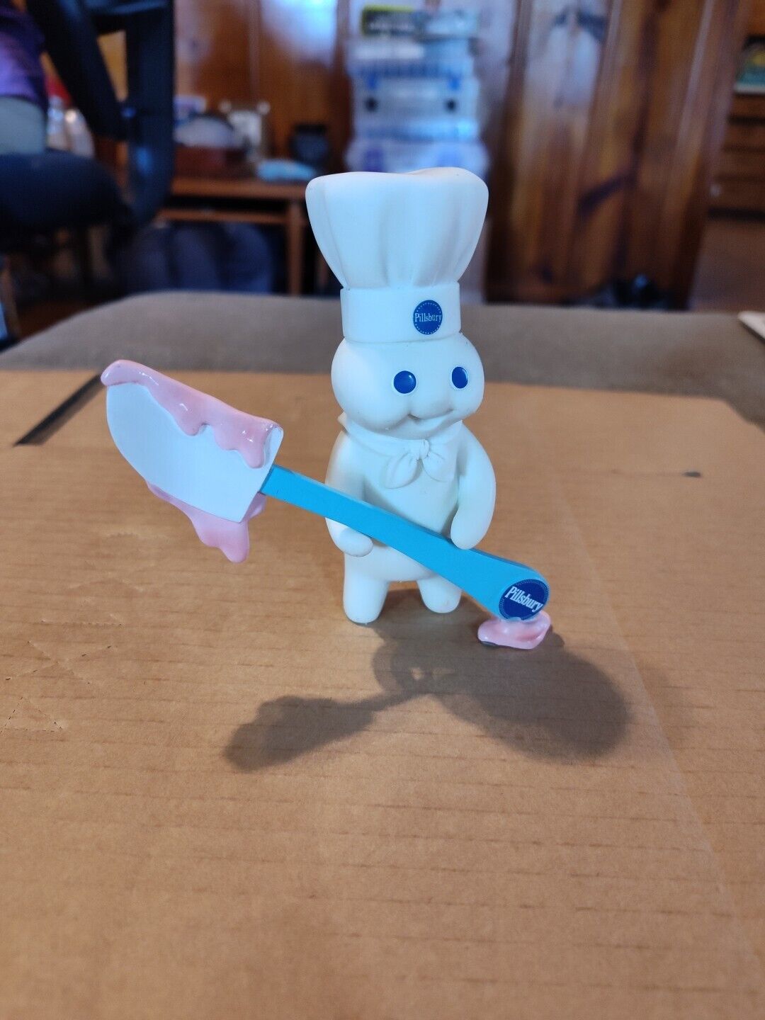 2002 Pillsbury Doughboy "Spreading It On Thick" 4.5" Danbury Mint Exc Figurine