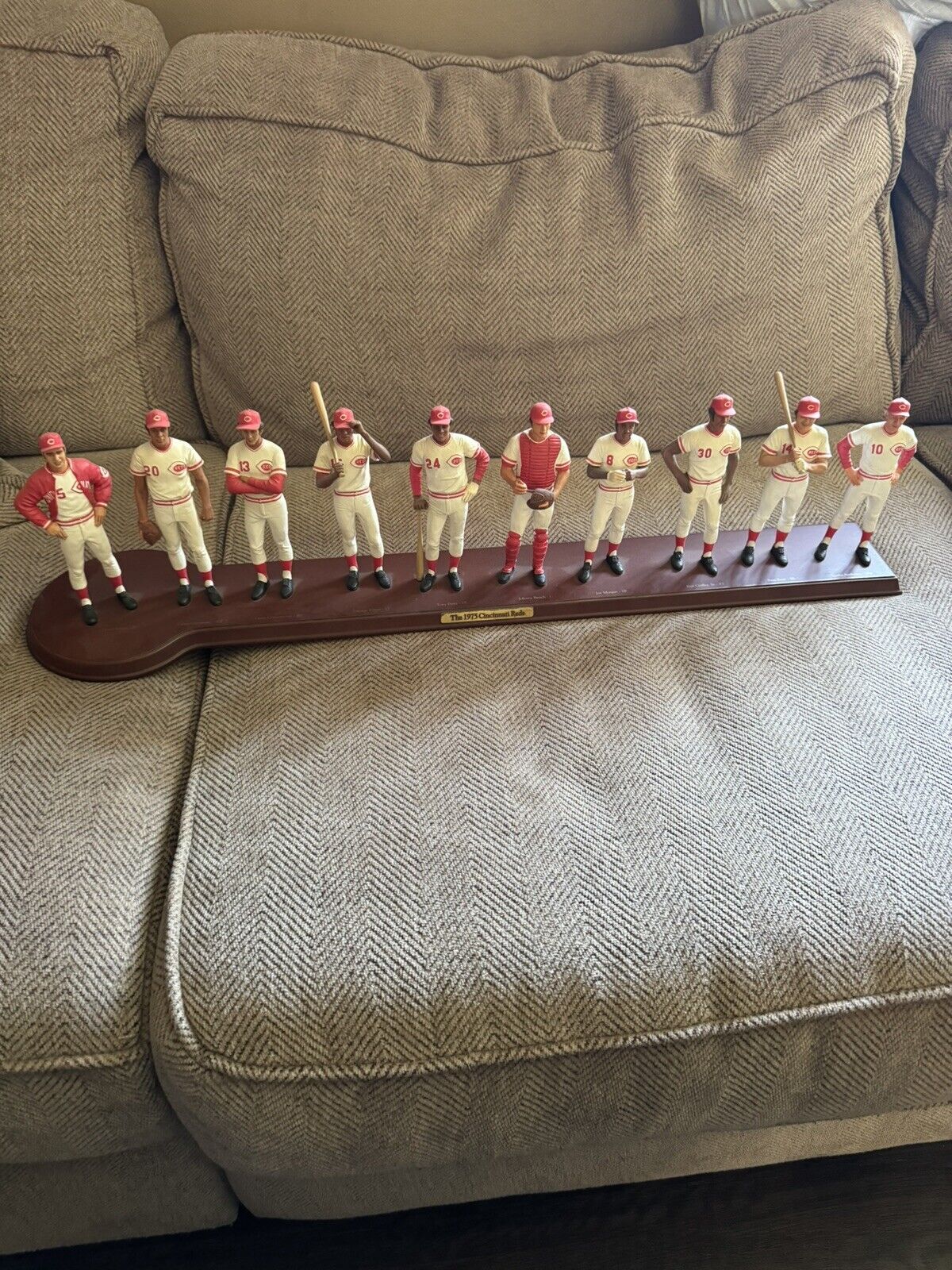 Cincinnati Reds 1975 Big Red Machine Danbury Mint Team Figurine Set