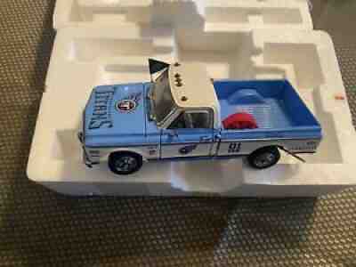 Danbury Mint 1.24 Titans 77 Chevy Pickup