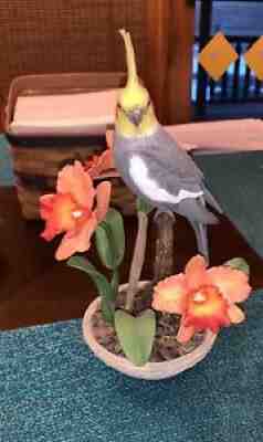COCKATIEL FIGURINE VINTAGE JOYFUL COMPANION BY BOB GUGE AND THE DANBURY MINT