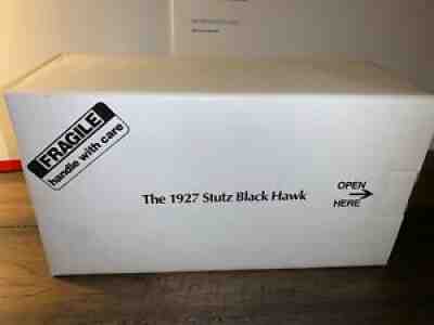 Danbury Mint Classic Cars 1:24 Scale Die Cast Car 1927 The Stutz Black Hawk Mint