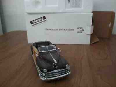 Danbury Mint 1948 Chrysler Town & Country 1:24 Scale Diecast
