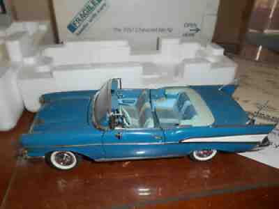 Danbury Mint The 1957 Chevrolet Bel Air Convertible Blue coa