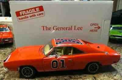Danbury Mint General Lee Dukes of Hazzard 1969 Charger Diecast Car Box & Papers