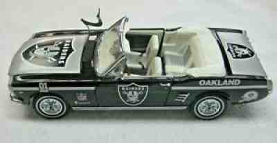 Danbury Mint 1966 Ford Mustang NFL Oakland Raiders Die Cast Car 1:24 Scale