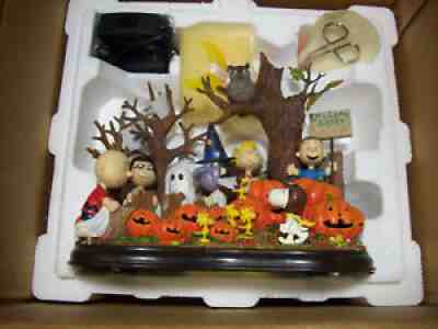 Danbury Mint Peanuts Halloween Welcome Great Pumpkin Charlie Brown Snoopy Friend