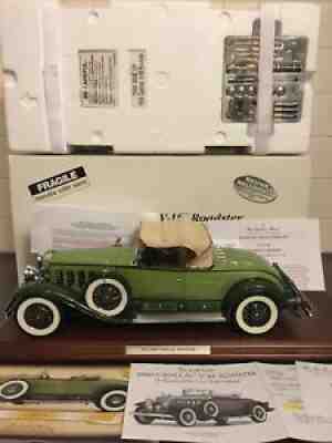 The Danbury Mint 1:12 scale 1930 Cadillac V16 Roadster Serial number 421