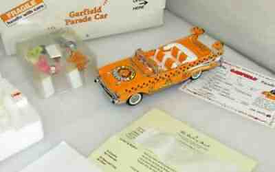 DANBURY MINT GARFIELD PARADE CAR 1:24 SCALE DIECAST CAR 1957 CHEVROLET BEL AIR