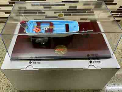 Diecast Danbury Mint 1/24 scale Boston Whaler 50th anniversary collectable model