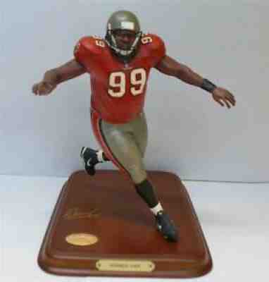 DANBURY MINT WARREN SAPP NFL TAMPA BAY BUCCANEERS FOOTBALL FIGURE FIGURINE NIB