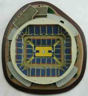 The Danbury Mint Harry A Gampel Pavilion Replica Connecticut Huskies Figure Stat