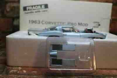 DANBURY MINT 1/24 SCALE 1963 CHEVROLET CORVETTE PRO-MOD IN BOX NO TITLE