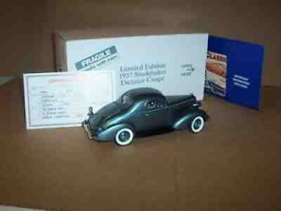 DANBURY MINT 1/24 DIE CAST 1937 STUDEBAKER DICTATOR COUPE LIMITED EDITION