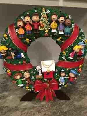 Danbury Mint â??The Peanuts Christmas Wreathâ?