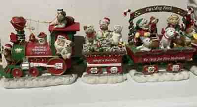 Danbury Mint English Bulldog Christmas Express Train - Rare