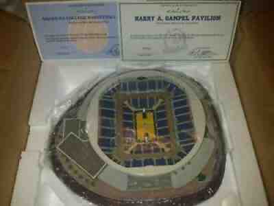 DANBURY MINT GAMPEL PAVILION ARENA NCAA UCONN HUSKIES FIGURE FIGURINE NIB *RARE*