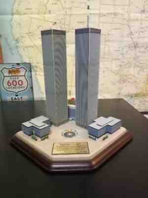 Danbury Mint Twin Towers Commemorative World Trade Center 911 Memorial NYC