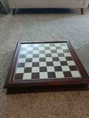 Danbury Mint Collectible Chess Set (Fantasy of the Crystal)