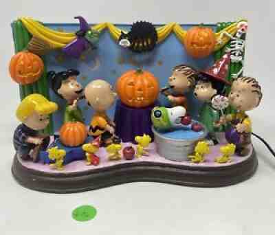 The Danbury Mint It The Great Pumpkin Charlie Brown! Halloween Lighted MIB #676