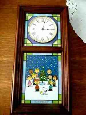 Rare DANBURY MINT Stained Glass Peanuts Snoopy Seasons Wall Clock Lighted