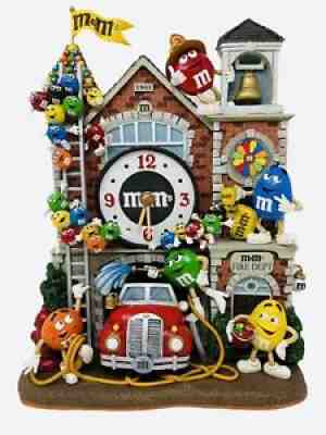RARE M&Mâ??s Danbury Mint Fire Department Firehouse Collectible Clock Mars 2005