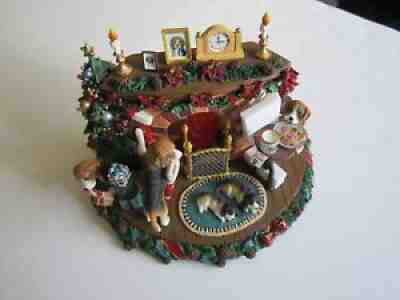 VINTAGE DANBURY MINT'S "A COZY CHRISTMAS EVE" WITH BEAGLES BY THE FIREPLACE