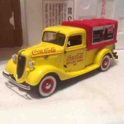 DANBURY MINT 1935 COCA-COLA DELIVERY TRUCK NEVER DISPLAYED