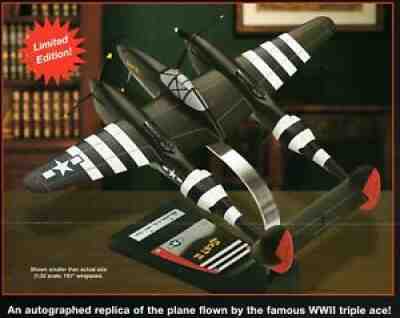 Danbury Mint P-38 Signed Desktop Model Scat II Robin Olds Limited #97 MIB