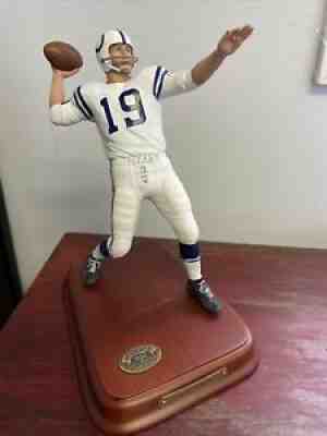 Danbury Mint Johnny Unitas Football Figurine Baltimore Colts