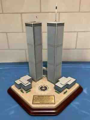 Danbury Mint - Twin Towers Commemorate Comeâ??s in the â??Original Boxâ?
