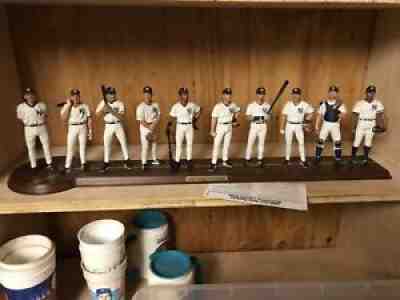 1999 New York Yankees Danbury Mint Team Statue