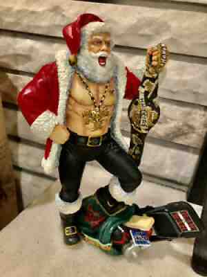 WWF WWE 2001 Danbury Mint Santa Claus Figure *Rare*