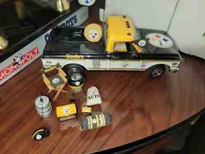 Pittsburgh Steelers 1972 Chevy Danbury Mint Team Pickup Truck w/extras