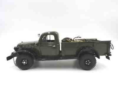 THE DANBURY MINT 1946 DODGE POWER WAGON TRUCK 1:24 SCALE