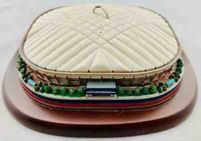 Danbury Mint Hubert H Humphrey Metrodome Minnesota Twins Baseball Field Replica