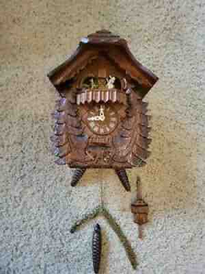 Danbury Mint Bavarian Cuckoo Clock Hummel Goebel Dancers Figurines Hand Carved.
