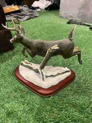 Danbury Mint White-Tailed Deer Sculpture Winter Stag FLYING HIGH By Bob TraversÂ 