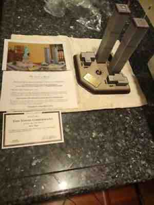 Danbury Mint Twin Towers World Trade Center 911 Memorial NYC W/ Box & Foam