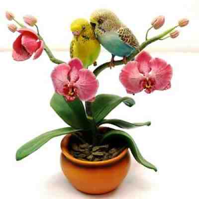 Danbury Mint TENDER MOMENT Parakeet Lovebirds Bird Sculpture by Bob Guge