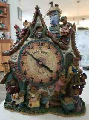 BOYDS BEARS COLLECTOR CLOCKÂ  "TIME WAITS FOR NO BEAR" BYÂ  DANBURY MINT