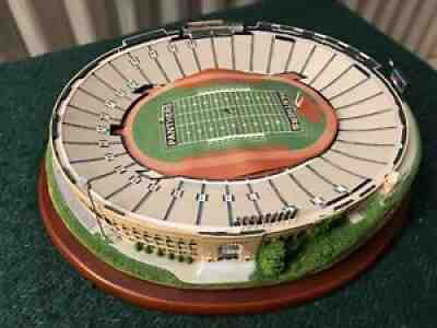 Danbury Mint-Pitt Stadium University of Pittsburgh Panthers Stadium Replica