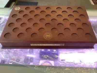 Danbury Mint PRESIDENTIAL $1 wooden Display Case New In Box W/2 Coins